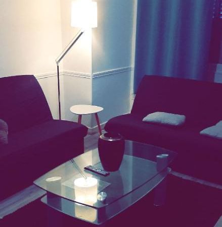 Appartement 48M2 Pour 6 Personnes Au Centre Ville Historique Avec Parking Gratuit Et Une Borne De Recharge Pour Voiture A 10 Metres อาวาลง ภายนอก รูปภาพ