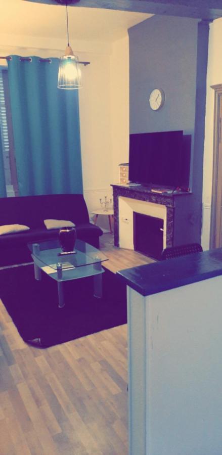 Appartement 48M2 Pour 6 Personnes Au Centre Ville Historique Avec Parking Gratuit Et Une Borne De Recharge Pour Voiture A 10 Metres อาวาลง ภายนอก รูปภาพ